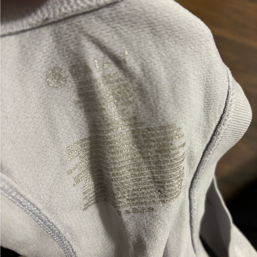 WORKOUT TOP - Picture 3 of 3